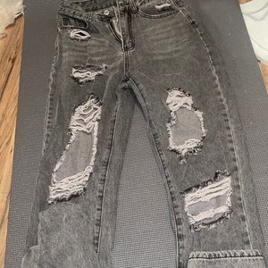 doesn’t fit me anymore, no staining great condition